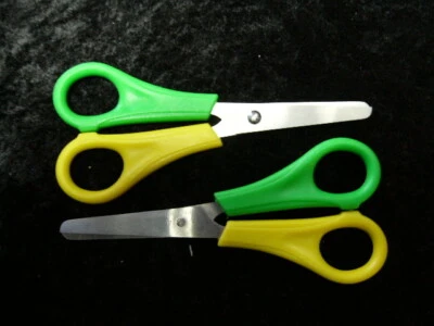 £3.35 • Buy 2x Scissors - Children Left Handed Rounded Steel 5cm Ruler Gras Green Sun Yellow
