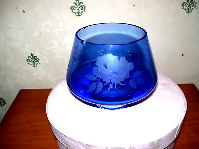 Caithness Beautiful Blue Glass Pedistal Bowl With Rose Edtched On It • £6