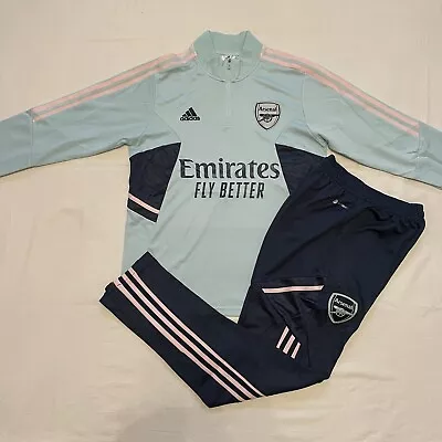 £60 • Buy Arsenal 22/23 Adidas Tracksuit Small