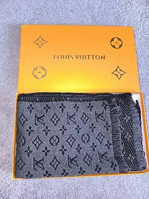 Louis Vuitton Classic Monogram Scarf • £10.50