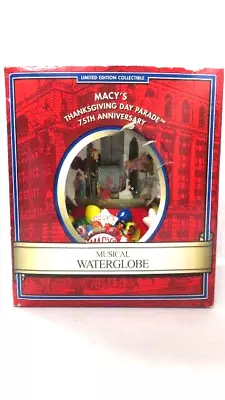 2001 Macy's Thanksgiving Day Parade 75th Anniv Musical Water Globe Twin Towers • $39.99