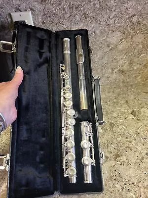 Gemeinhardt 2SP Flute Musical Instrument W/Hard Case K81931 • $25