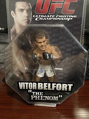 UFC ROUND 5 VITOR BELFORT Mma Figure BNIB • £25
