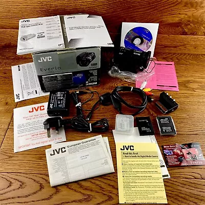 JVC GZ-MC500EKP Everio Camcorder 3ccd ULTRA RARE Model Fully Working Used Once • £295