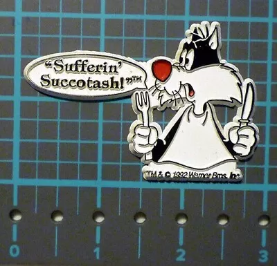 LOONEY TUNES RUBBER REFRIGERATOR MAGNET  Sufferin' Succotash  Sylvester The Cat • $9.95