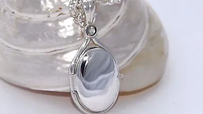 925 Sterling Silver 4 Mm Natural Labradorite Locket H2O Just Add Water Mermaids  • $72.77