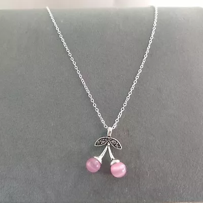 Pink Cherry Pendant Necklace 90s Kitsch Costume Jewellery Pre-loved • £8.50