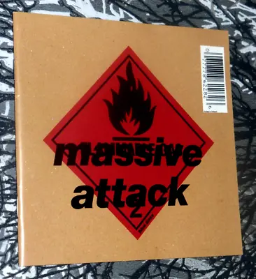 Massive Attack * Blue Lines { Cd Album } 1992 Excellent • £6.25