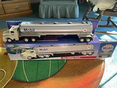 1993 Mobil Gas Toy Tanker Limited Serialized Lights & Sounds Truck W/Box • $9