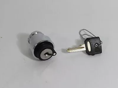 Telemecanique ZB4BG7 Key Switch Selector Head 3 Position Black 22mm 1 Key USED • $49.99