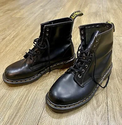 Men’s Dr Martens Black Boots Size 8 Excellent Condition Unworn Clean Soles. • £48