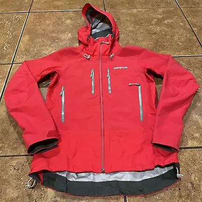 Patagonia Triolet GORE-TEX Jacket Womens XS Red Rouge • $149.95