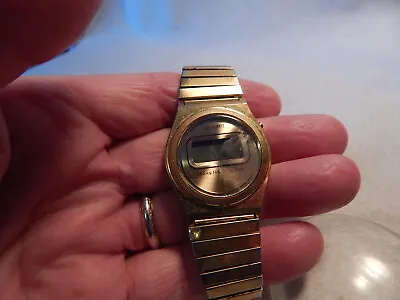 Vtg 1970s Texas Instruments Lcd Quartz --t1 3h --mans Wristwatch Gold Tone • $29.95