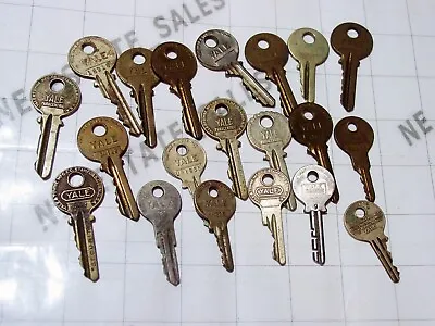 Lot 20x All YALE TOWNE MFG Co Lock KEYS USA Stamford CT Conn Old Key Collection • $20