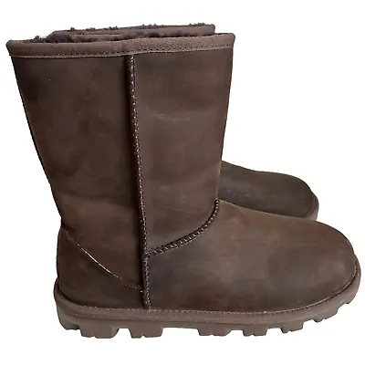 Women UGG Essential Brownstone Wool Women Size 8 • $75