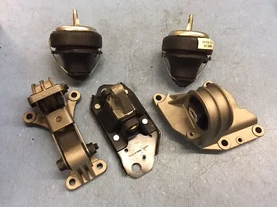 Hydraulic Motor Mount & Trans Mount Set 5PCS For 2003-2005 Volvo XC90 2.9L • $124.57