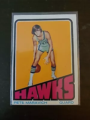 1972-73 Topps Basketball 27 Card Lot Pete Maravich  • $23.12