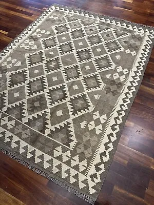 Nomadic Moroccan Kilim | Natural Undyed Wool | Hand-Made Kilim Area Rug 4.9x6.5 • $187
