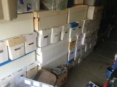 Huge Lot Of Comics Storage Unit Find  Best Deal On EBay ! Over 1000 Sold Look • $19.99