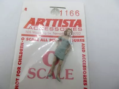 Arttista #1166 - Young Woman Standing #2 - O Scale Figure On3 On30 • $7.50