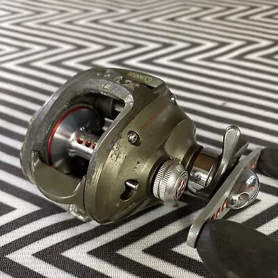 Quantum Accurist PT Right Hand Baitcaster Reel Speed 6.3:1 With Flip Switch • $35.99