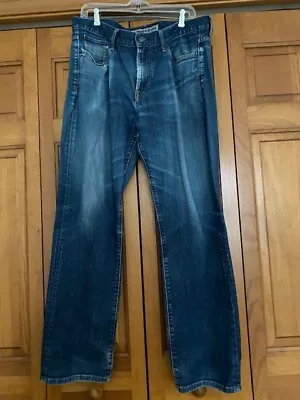 Men's Express 34x32 Kingston Classic Fit Straight Leg Jeans. 5 Pockets • $10.99