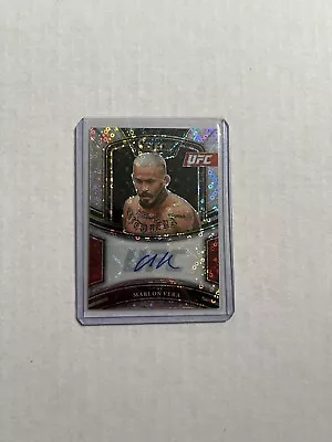 2021 Panini Select UFC Marlon Chito Vera Auto Silver Holo Disco - First Auto RC • $90