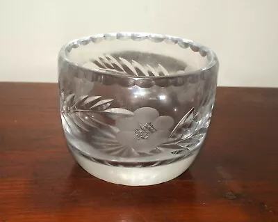 Unmarked Edinburgh Crystal Hand Cut And Etched Bowl • £17