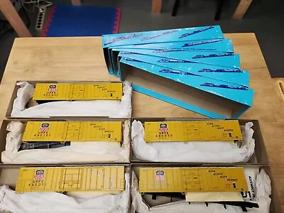 Qty 5 HO Athearn Kit 5467  Union Pacific Fruit Express 57' Reefer  Different #'s • $87.50