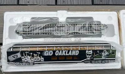 Bachmann Hawthorne Village Oakland Las Vegas RAIDERS NFL HO Train Set Cars New • $76.23