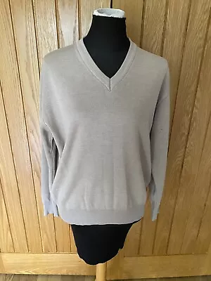 Gabicci Knit Jumper Made In Italy V-Neck Wool Blend Beige Sweater Mens Medium • £4.99