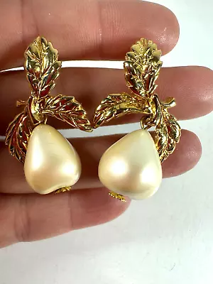 Vintage Earrings Pierced MFA Pear Drop Leaf 1993 Museum Of Fine Arts • $69