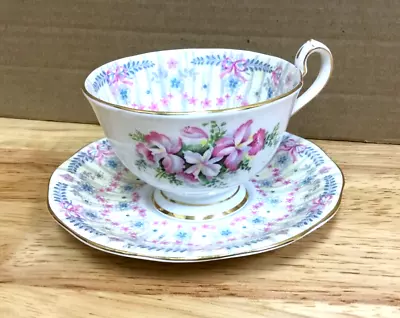 Royal Bridal Gown Queen Anne Teacup & Saucer 1949 Bone China England Pink Orchid • $29.98