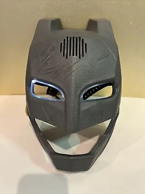 Batman Mask Voice Changer Talking Helmet MASK 2015 Mattel DC COMICS  • $20