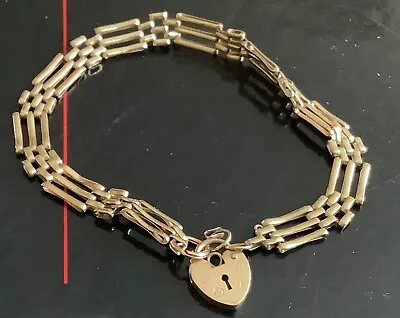 9ct Gold 3 Bar Gate Link Bracelet LC Maker 1987 London Crisp Heart Lock • £240