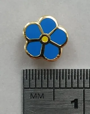 ( 1x ) ✿ MASONIC 'FORGET ME NOT' PIN BADGE ✿ GOLD PLATED / ENAMEL FLOWER LAPEL • £4.99