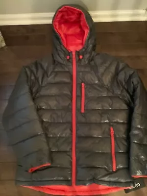 NWT Guess Men's Puffer Jacket Reversible  Size Large • $25