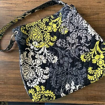 Vera Bradley Holiday Tote In Baroque - Retired Print • $27