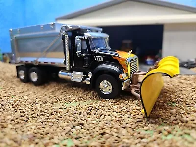 Custom Made Greenlight 2019 Mack Granite Dump Truck W/Snow Plow & Salt Spreader • $39.99