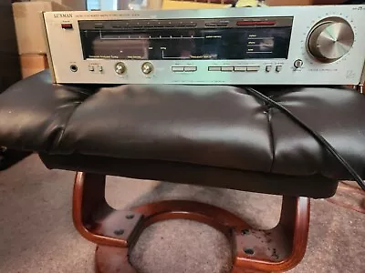 Vintage Luxman R-404 AM/FM Digital Synthesized Stereo Receiver • $69.95