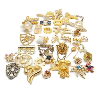 Vtg Brooch Pin Lot Of 46 Gold Silver Tone Rhinestone Faux Pearl Flower Heart • $89.99