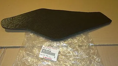 06-11 ZZR1400 ZX1400 New Genuine Kawasaki Right Fuel Tank  Cover Pad 39156-0159 • £12.95