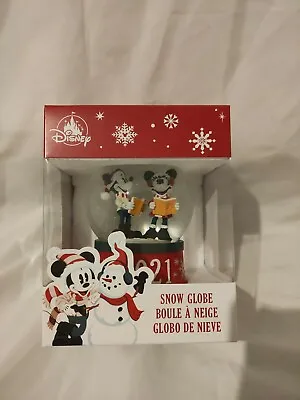 Disney Store Christmas Celebration 2021 Mickey & Minnie Mouse Snow Globe New 💕 • £12.99