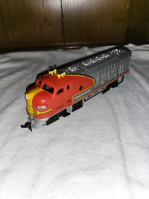 Tyco/Mantua Santa Fe F7 Locomotive • $25