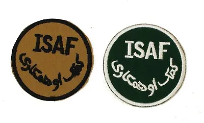 2 X BRITISH ARMY NATO ISAF BADGES In GREEN & DESERT TAN • £2.50