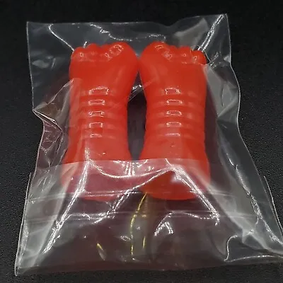 UNOPENED REPRO MARVEL Iron Man Left/Right Gloves For Mego 8  Scale Figure (M67) • $8.99