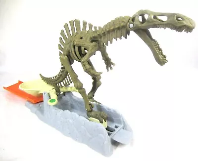 2008 Mattel Hot Wheels Trick Tracks Fossil Launcher Dinosaur Dino Replacement  • $16.99