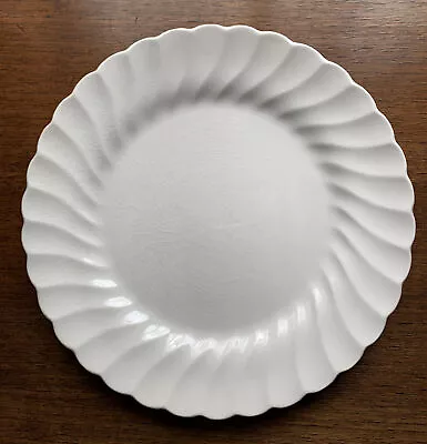 Myott Olde Chelsea Dinner Plate Staffordshire England White Swirl 10” • $12