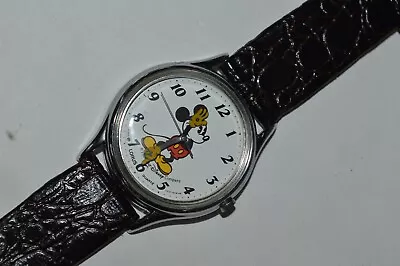 Lorus Mickey Mouse V515-6000 Quartz Watch 31mm White Dial Works Fine Circa1990's • $76.49