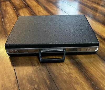 Vintage Samsonite Briefcase Hard Shell Lock 18” X 12” X 3.5” NO KEY • $39.95